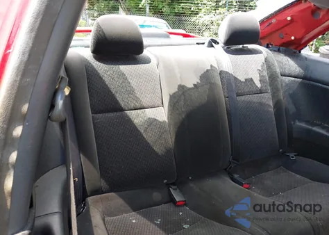 2004 Honda Civic Vp z USA, uszkodzony, nr VIN 1HGEM21114L025105